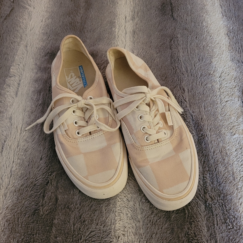 Vans Size 7 - image 1